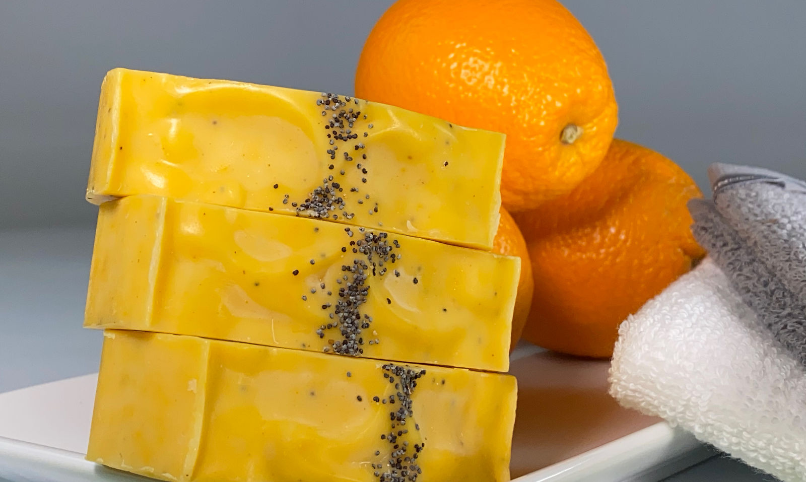 NanasNaturals_OrangePoppySeed4.jpg